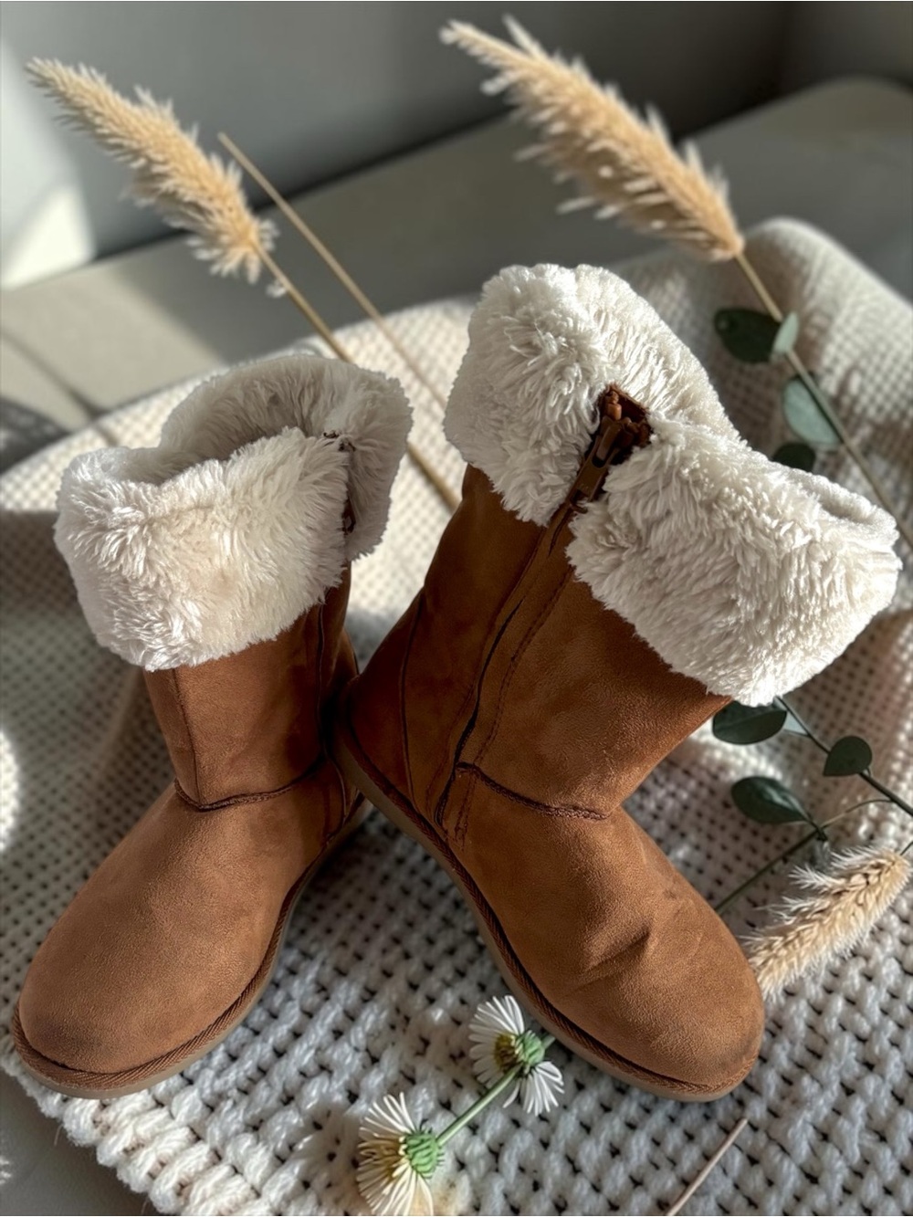 Magellan Girls Boots Faux‑Suede Winter Faux‑Fur Cuff Tassel Size 3 VGUC ❄️ - Picture 9 of 12